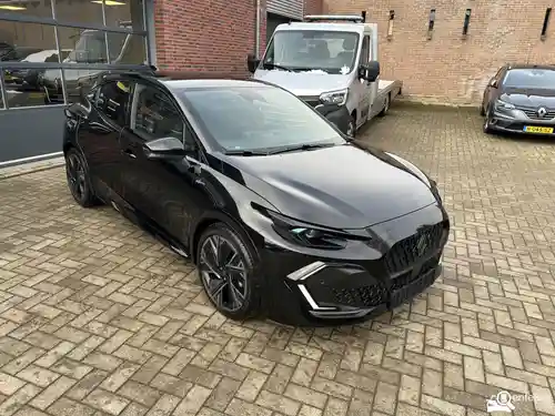 Renault Clio E-TECH Hybrid 145 2025