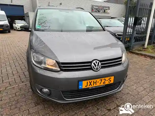 VW Touran 1.2 TSI BMT 2012