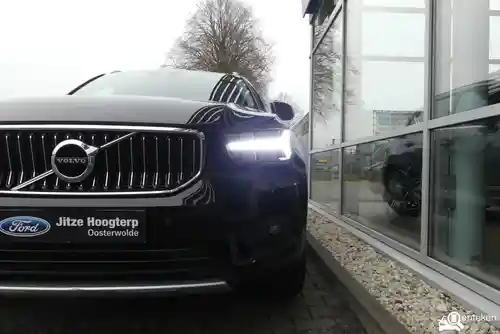 Volvo XC40 Recharge Plug-in Hybrid T5 2021
