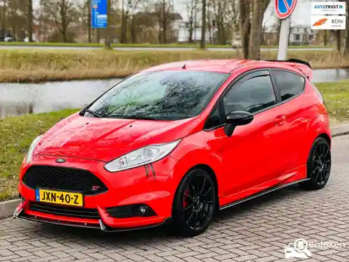 Ford Fiesta ST 2015