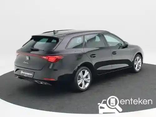 SEAT Leon Sportstourer 1.5 e-HYBRID 2025