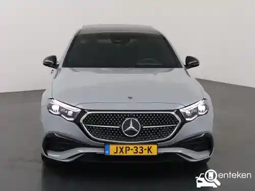 Mercedes-Benz E 300 e 2026