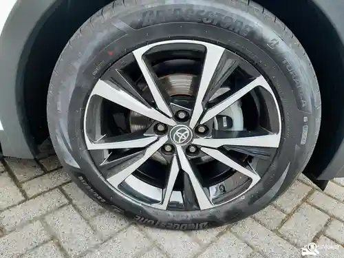 Toyota C-HR 2.0 Hybrid 2024