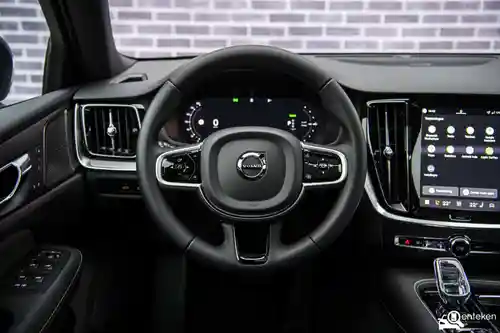 Volvo V60 T6 2026