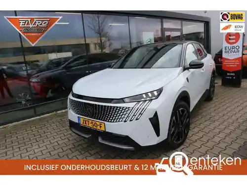 Peugeot 3008 1.2 HYBRID 136 2025