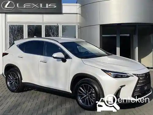 Lexus NX 450h+ 2025
