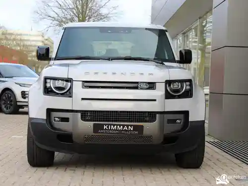 Land Rover Defender 110 P300e 2026