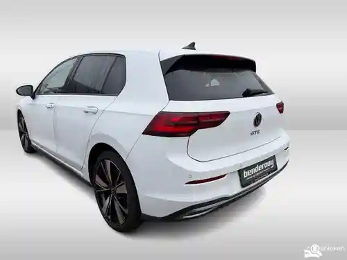 VW Golf GTE 2021