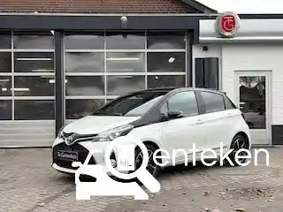 Toyota Yaris 1.5 Hybrid 2016