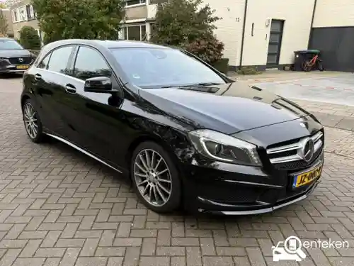 Mercedes-Benz A 180 2015