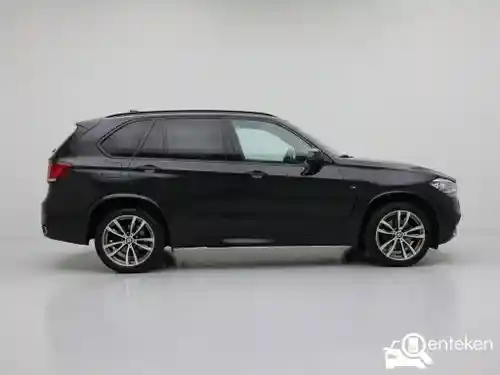 BMW X5 xDrive30d 2013