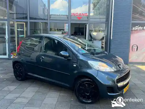 Peugeot 107 1.0 70 2011