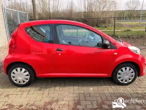 Peugeot 107 1.0 70 2007