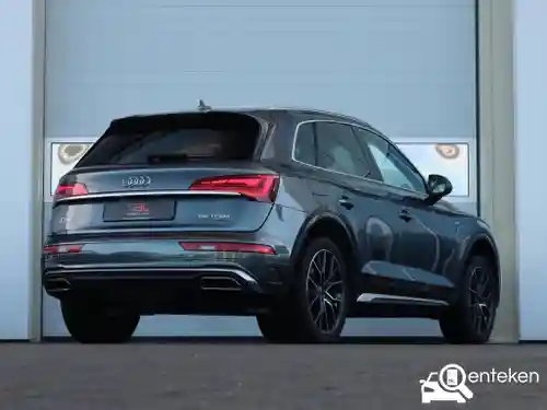 Audi Q5 55 TFSI e 2021