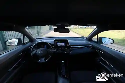 Toyota C-HR 1.8 Hybrid 2018