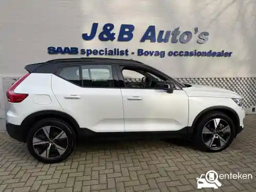 Volvo XC40 Recharge Plug-in Hybrid T4 2022