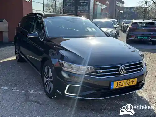 VW Passat Variant GTE 2020