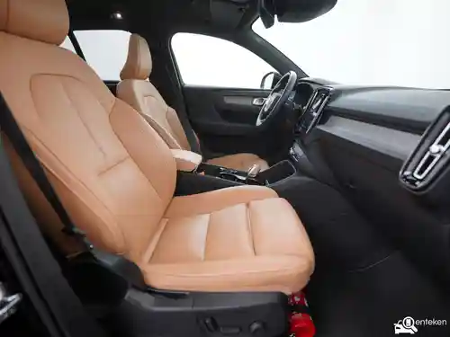 Volvo XC40 Recharge Plug-in Hybrid T4 2021