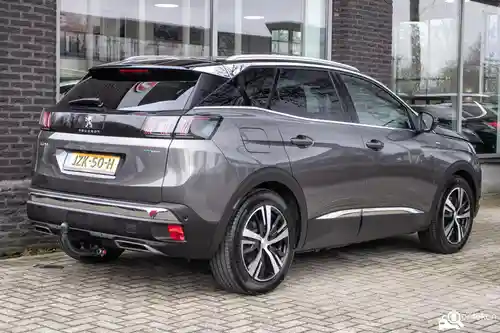 Peugeot 3008 1.6 HYBRID 225 2022