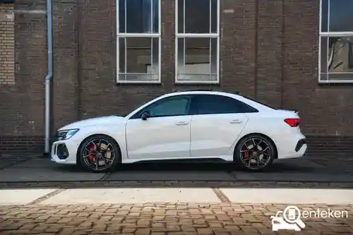 Audi RS3  2023