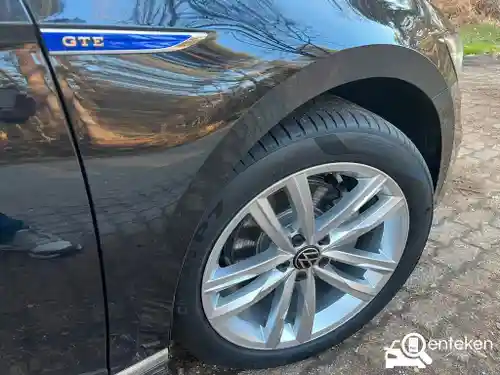 VW Passat Variant GTE 2020