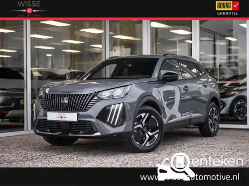 Peugeot 2008 1.2 Hybrid 136 2025