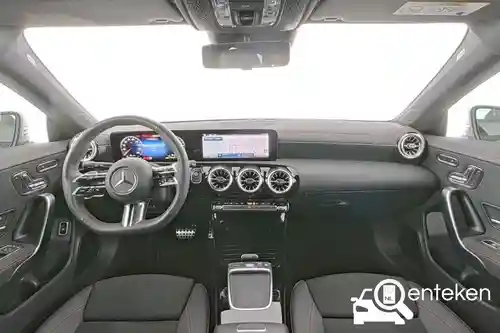 Mercedes-Benz CLA Shooting Brake 250 e 2025