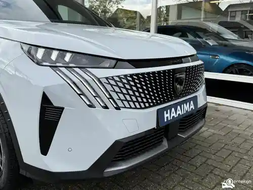 Peugeot 3008 1.2 HYBRID 136 2025