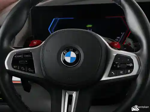 BMW XM 50e 2025