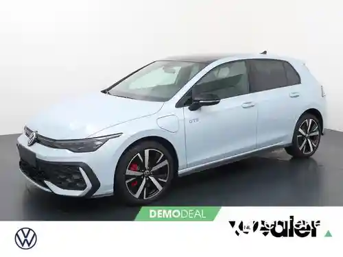 VW Golf GTE 2026
