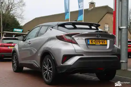 Toyota C-HR 1.8 Hybrid 2018