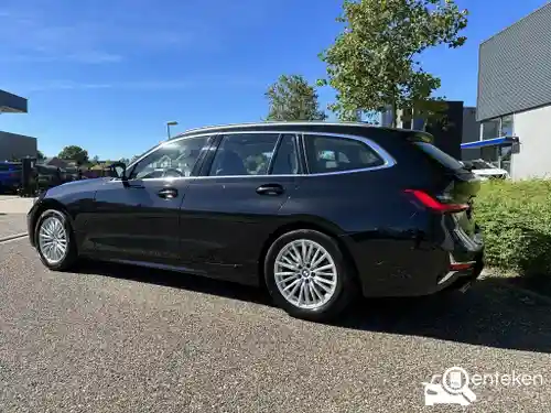 BMW 320i Touring 2020
