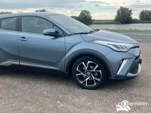 Toyota C-HR 2.0 Hybrid 2020