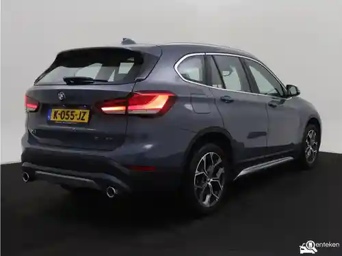 BMW X1 sDrive20i 2021