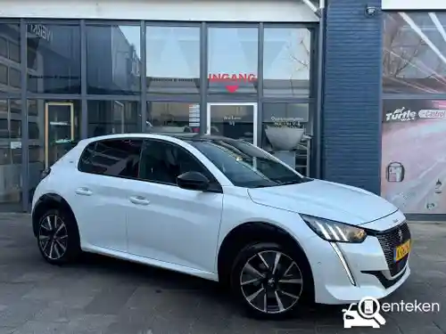 Peugeot 208 1.2 PureTech 100 2021