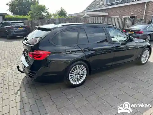BMW 320i Touring 2017