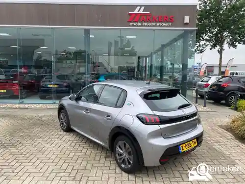 Peugeot e-208 156 2020