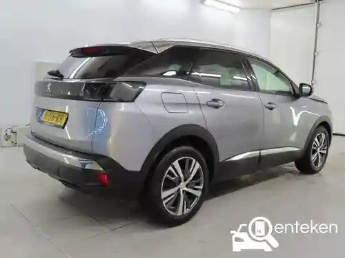 Peugeot 3008 1.2 PureTech 130 2021