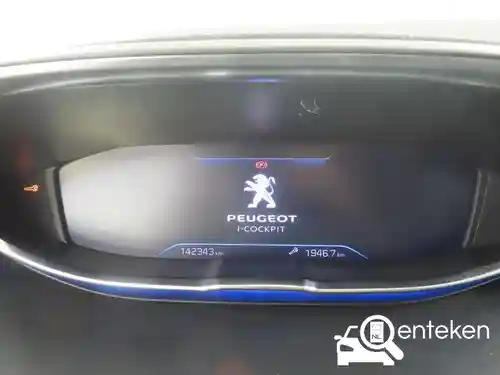 Peugeot 5008 1.2 PureTech 130 2021