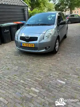 Toyota Yaris 1.3 2008