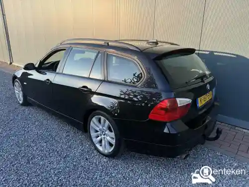 BMW 318i Touring 2006