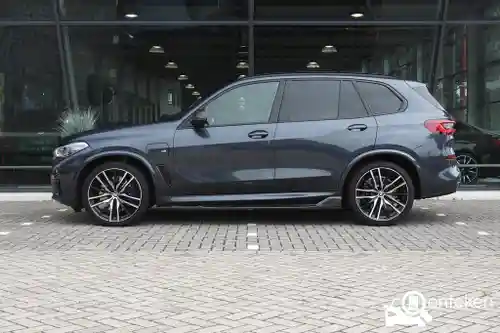 BMW X5 xDrive45e 2021