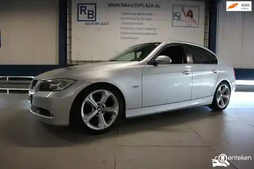 BMW 325i 2005