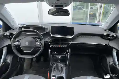 Peugeot 2008 1.2 PureTech 100 2021