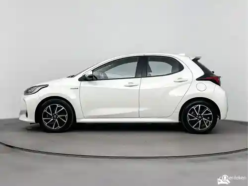 Toyota Yaris 1.5 Hybrid 116 2021