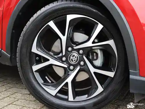 Toyota C-HR 1.8 Hybrid 2021