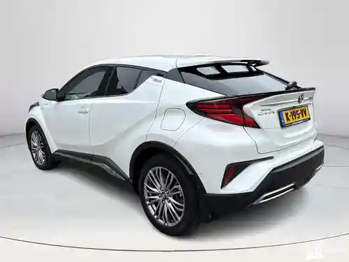 Toyota C-HR 2.0 Hybrid 2021