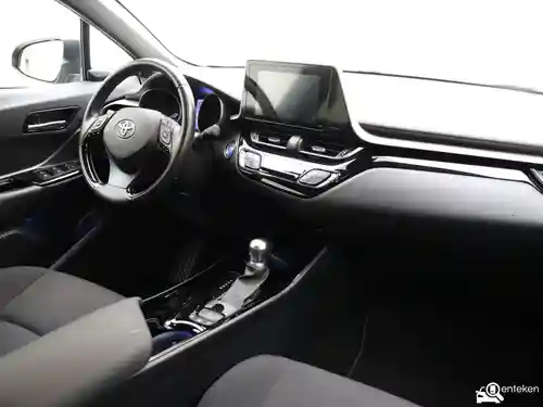 Toyota C-HR 1.8 Hybrid 2019