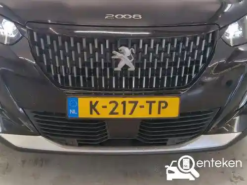 Peugeot 2008 1.2 PureTech 130 2021