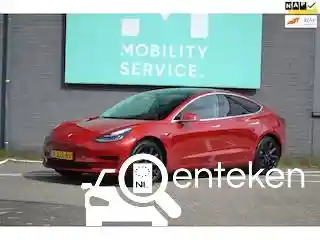 Tesla Model 3 Standard Range Plus 2020